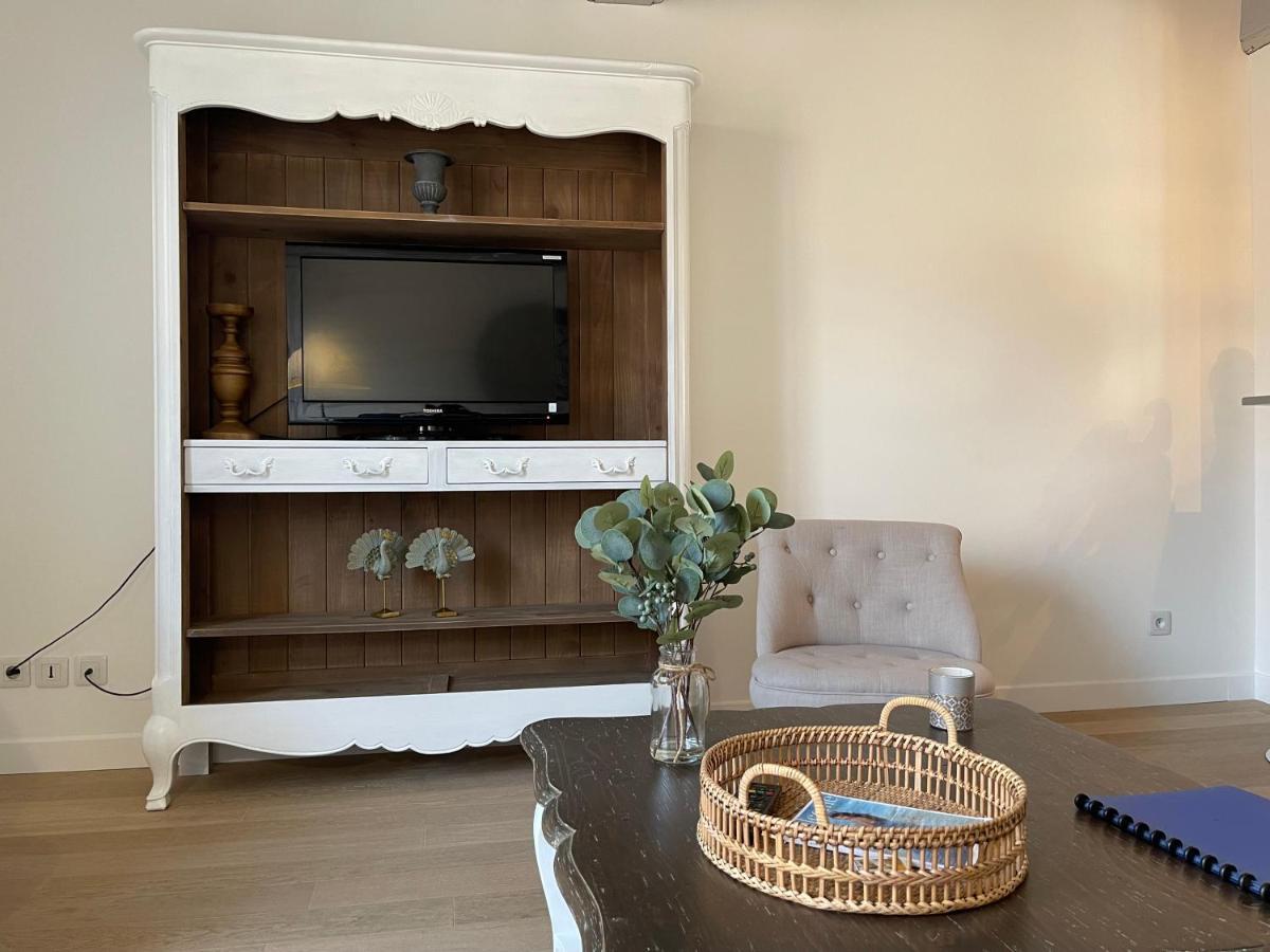 Batisse Paradis- 3 Appartements Calmes Et Elegants Au Centre Historique De Beaune Μπον Εξωτερικό φωτογραφία