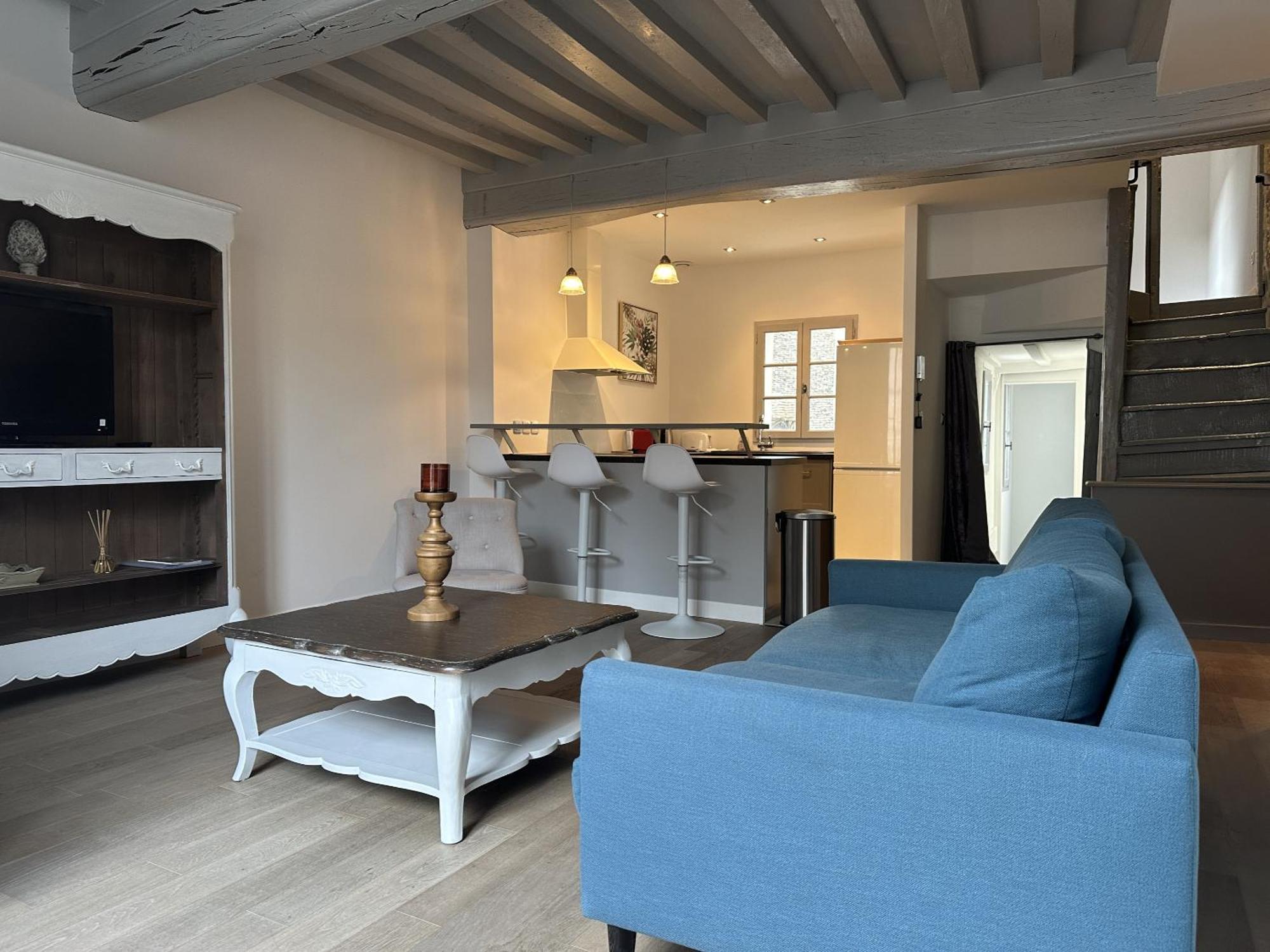 Batisse Paradis- 3 Appartements Calmes Et Elegants Au Centre Historique De Beaune Μπον Δωμάτιο φωτογραφία