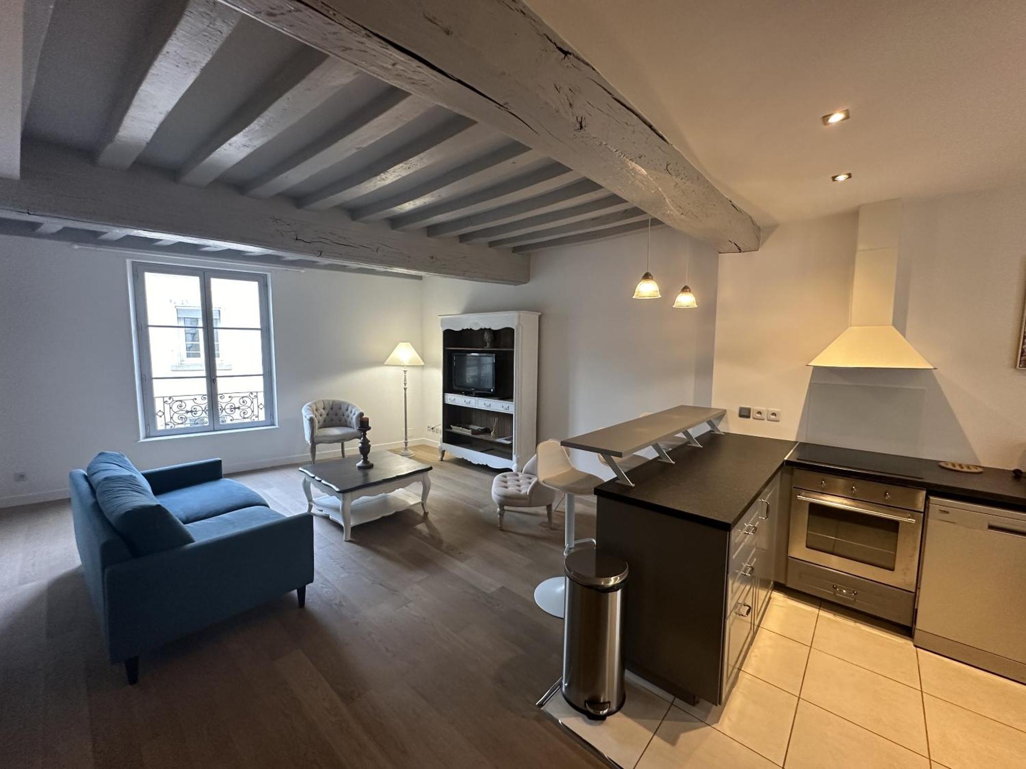 Batisse Paradis- 3 Appartements Calmes Et Elegants Au Centre Historique De Beaune Μπον Δωμάτιο φωτογραφία
