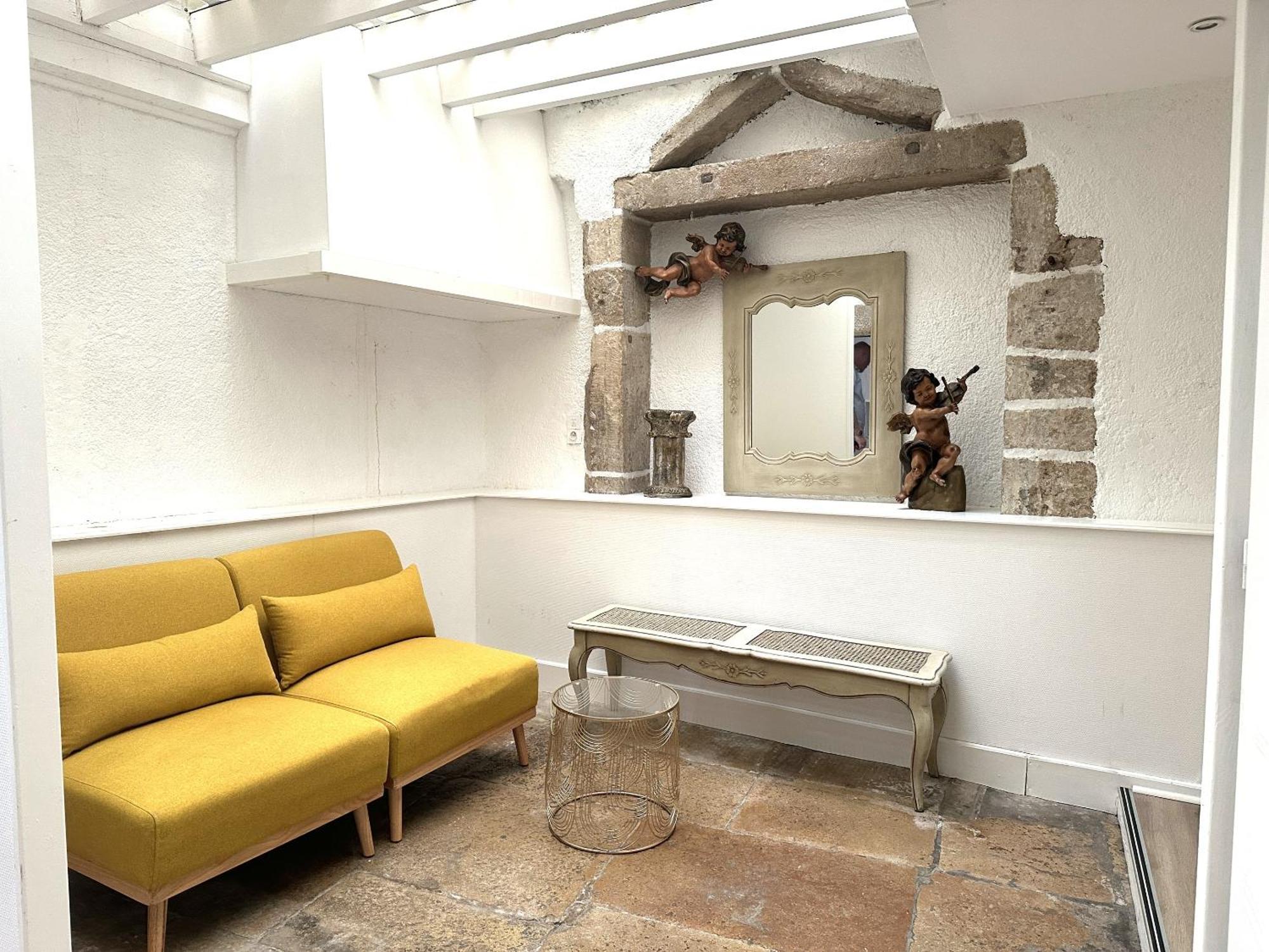 Batisse Paradis- 3 Appartements Calmes Et Elegants Au Centre Historique De Beaune Μπον Εξωτερικό φωτογραφία